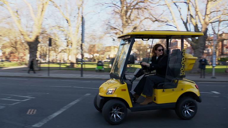 Durch London rollen jetzt elektrische Golfcarts