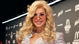 Carmen Geiss l&auml;sst sich am Telefon abzocken