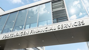 Stark trotz Ergebnisrückgang: VWFS wächst im Kerngeschäft