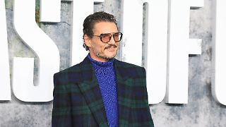 Was läuft da mit Jennifer Aniston? Pedro Pascal packt aus!