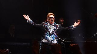 Elton John spricht über "erschütternde" Augenprobleme