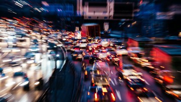 Schlechtes Zeugnis: Verkehrssektor bremst Energiewende aus