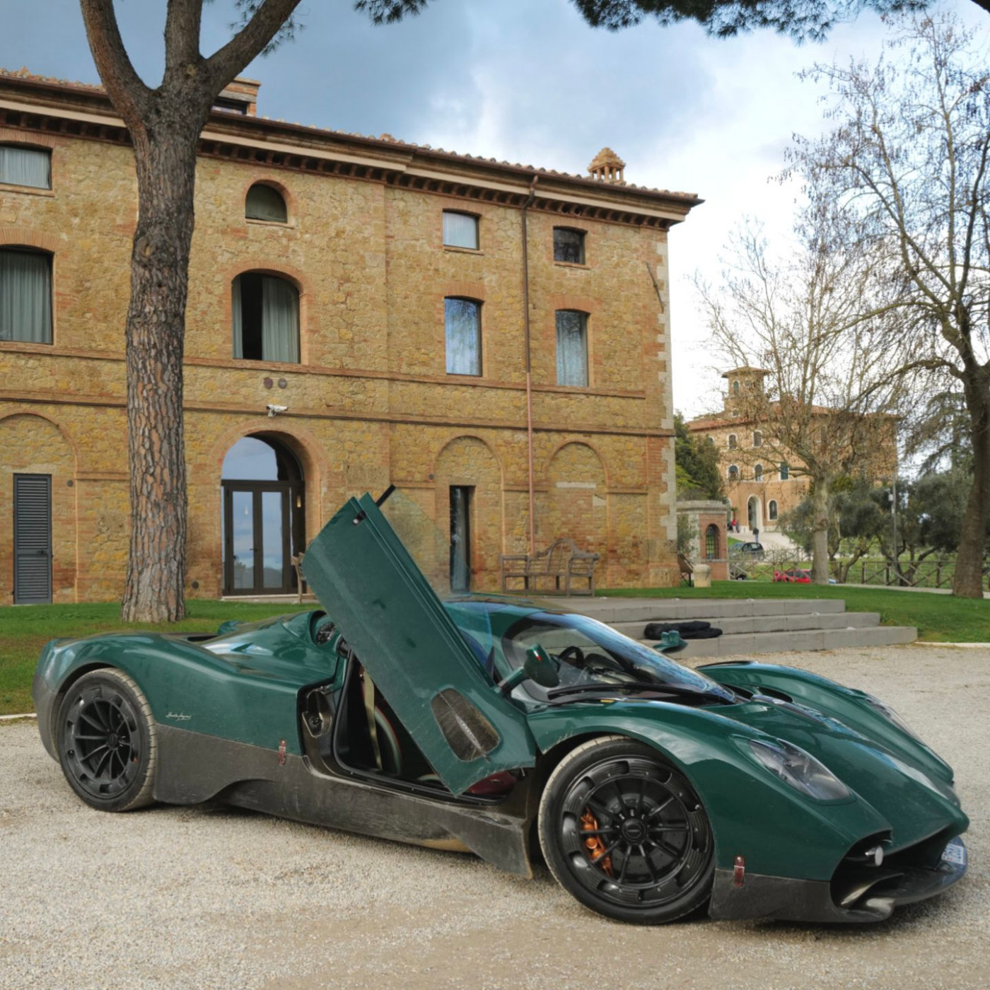Wenn Superreiche sich treffen: Hypercar-Rallye in der Toskana