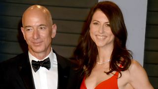 Ex von Jeff Bezos verschenkte bereits 19 Milliarden Dollar