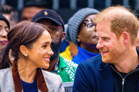 Herzogin Meghan veröffentlicht zum Hochzeitstag private Fotos
