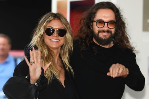 Heidi Klum witzelt über linke Füße von Ehemann Tom