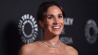 Meghan macht m&auml;chtig Eindruck auf Flugbegleiterin