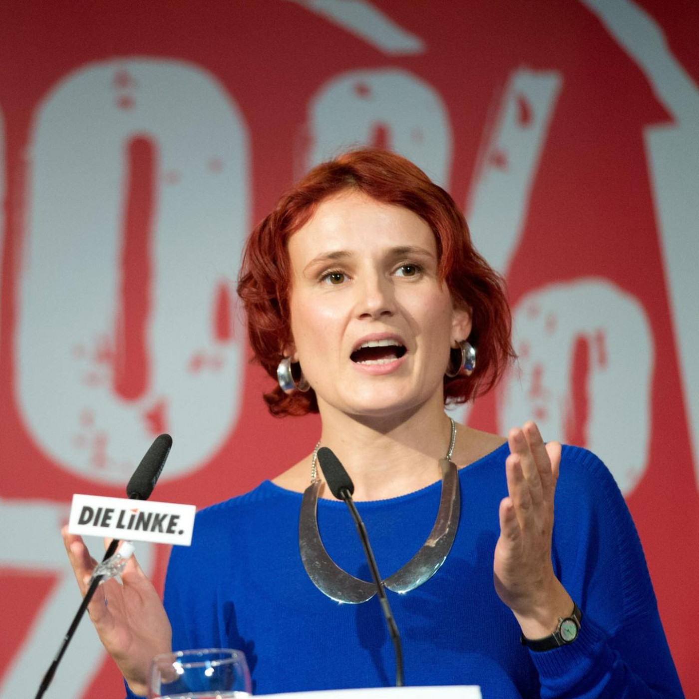 Von der Politik ins Schwimmbecken