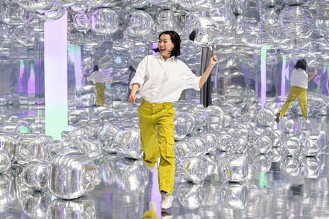 Tickets gewinne &amp; die faszinierende Welt von IKONO Berlin entdecken