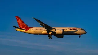 Indien: Flugzeugabsturz über der Stadt Ahmedabad