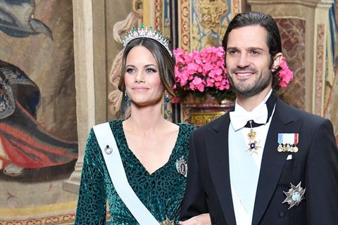 Vom Skandalpaar zur royalen Vorzeigefamilie