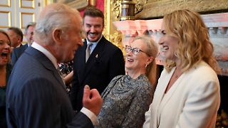 König Charles schäkert mit Hollywood-Stars