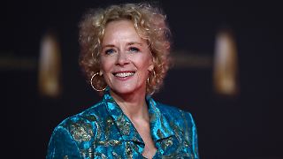 Katja Riemann wird erstmals Oma