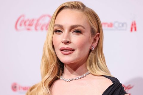 Verjüngung à la Lindsay Lohan? Zwei Ärztinnen erklären, wie das möglich ist