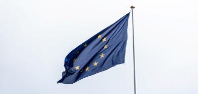Bereit für die Blue Card? Diese Gehälter fordern EU-Staaten für den Aufenthaltstitel
