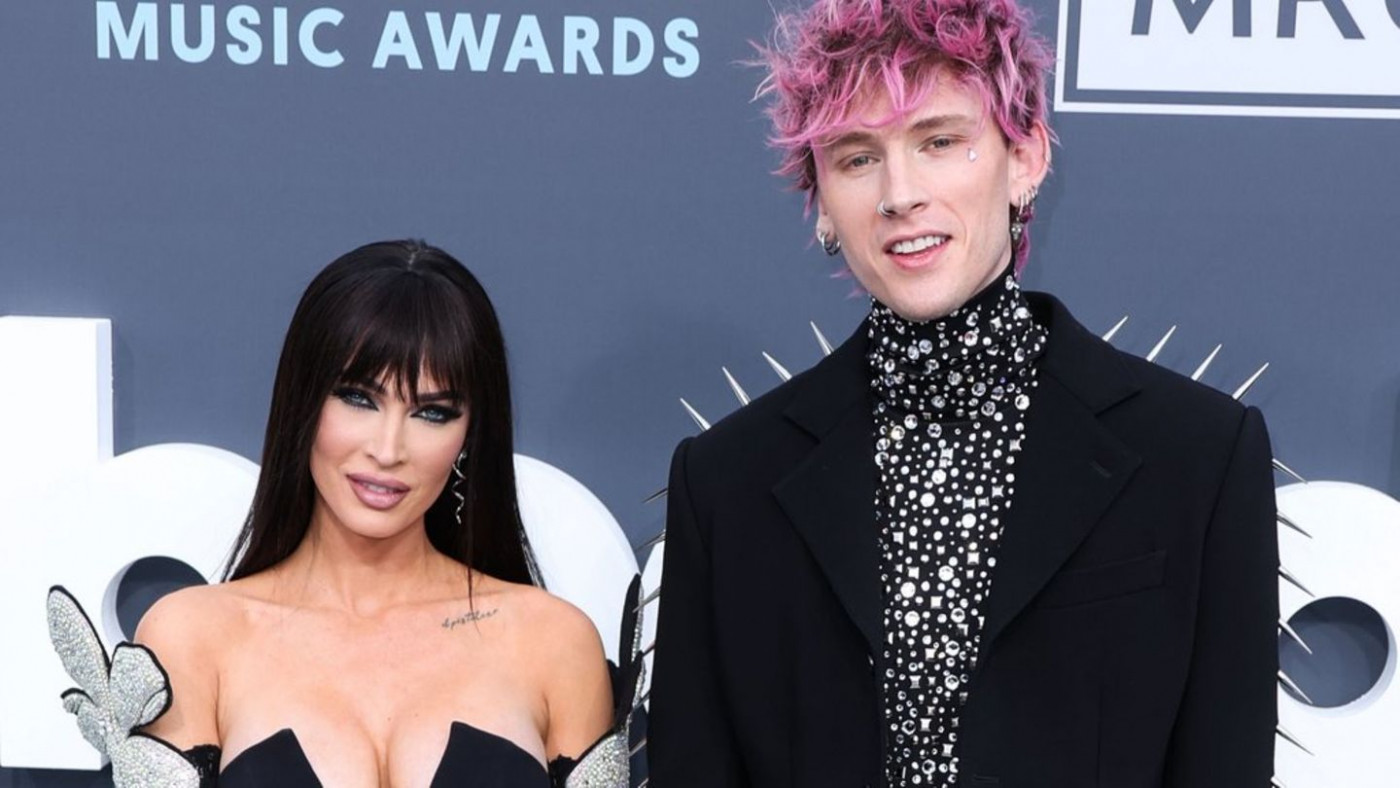Machine Gun Kelly verkündet den Namen seiner Tochter