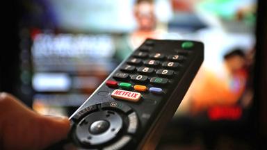 Netflix überträgt in Frankreich Fernsehprogramme