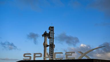 SpaceX-Riesenrakete explodiert bei Routinetest in Texas