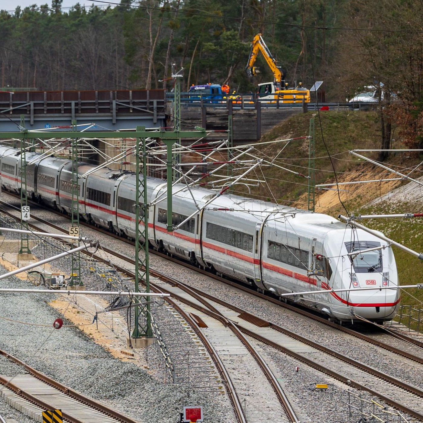 Deutsche Bahn: Huch, wir bauen zu viel!