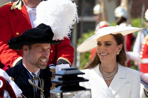 So liebevoll gratulieren Kate und die Kinder William zum Geburtstag