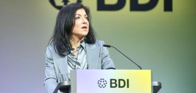 Und dann stellt die neue Wirtschaftsministerin das Klimaziel 2045 infrage