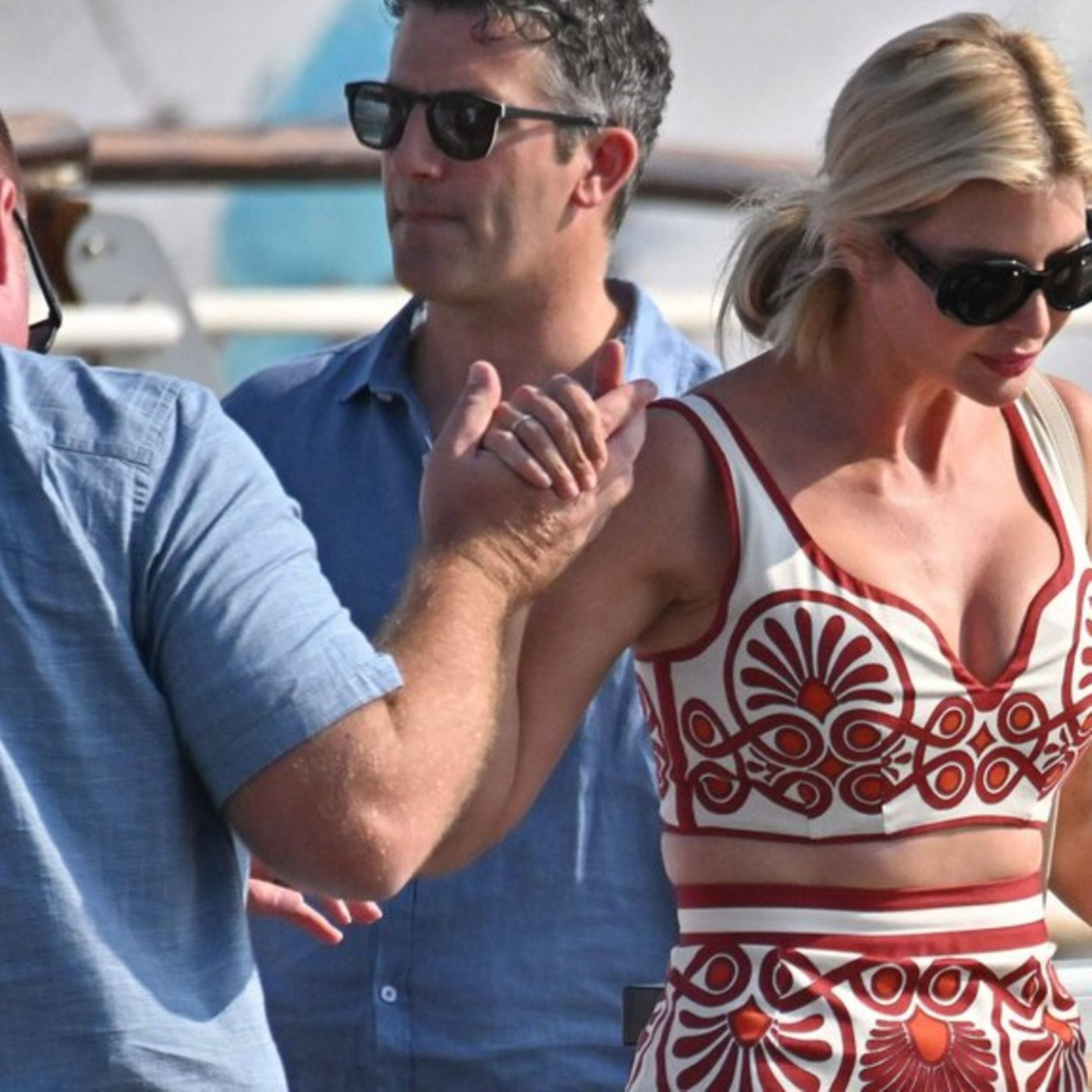Ivanka Trump als erster Stargast angekommen