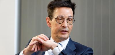 Ex-Topmanager lobt 100.000 Euro aus, um Auftraggeber für Säureanschlag zu finden