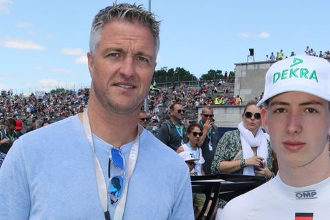Sohn David gratuliert seinem "Helden"