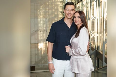 Pärchen-Premiere mit seiner Louisa