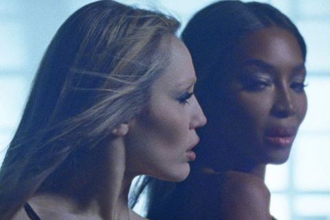 Miley Cyrus tanzt in neuem Musikvideo mit Supermodel Naomi Campbell