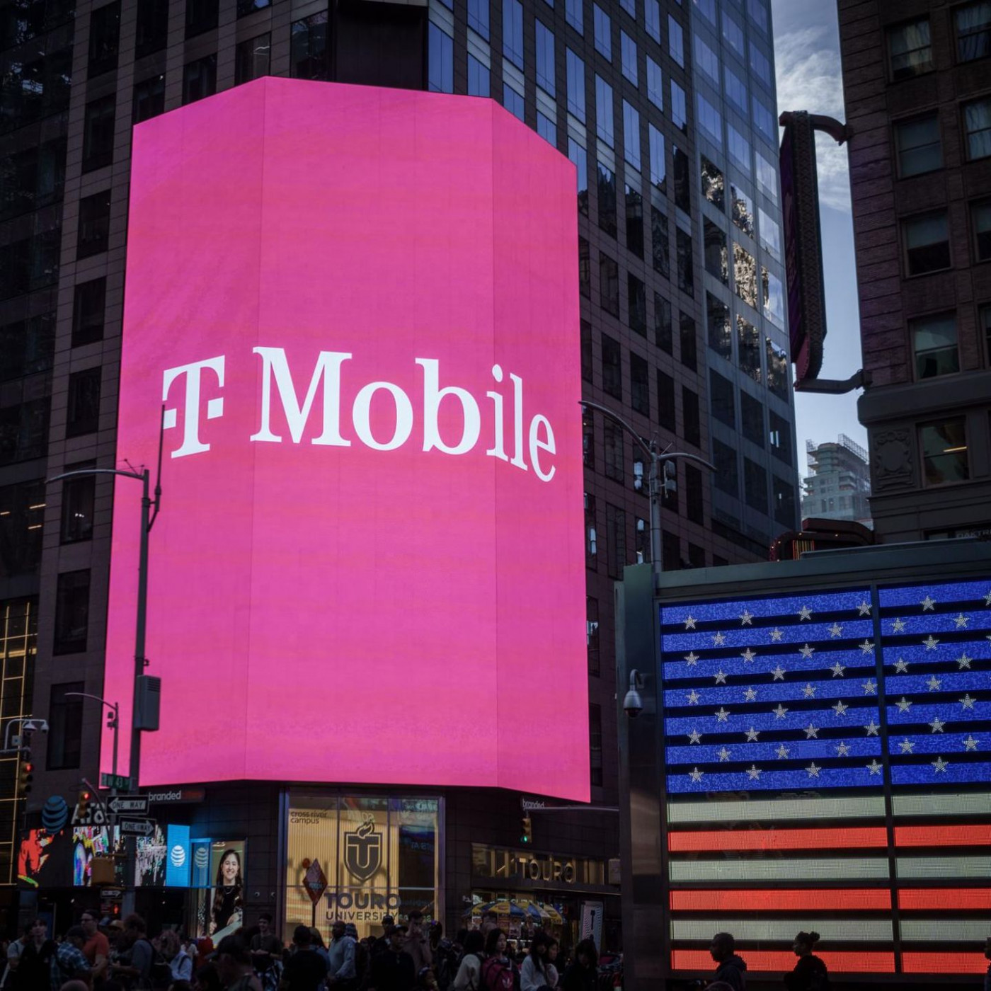 Auf Druck von Trump: T-Mobile US beendet Programme für Vielfalt