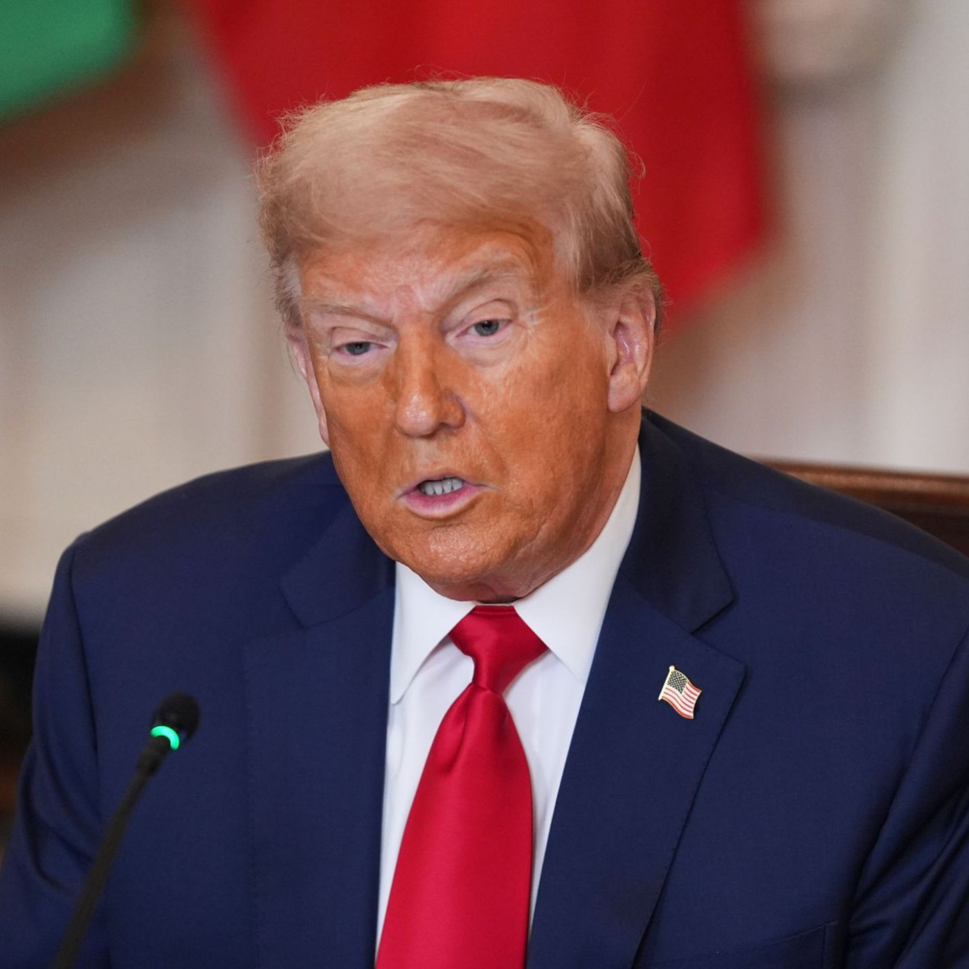 Trump verhängt 35 Prozent Zölle gegen Kanada