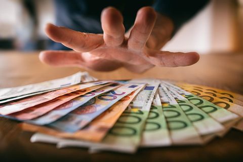 So hoch ist das Risiko, als Influencer bei Steuerhinterziehung ertappt zu werden