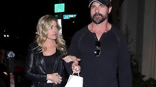 Denise Richards macht Ehemann schwere Vorwürfe