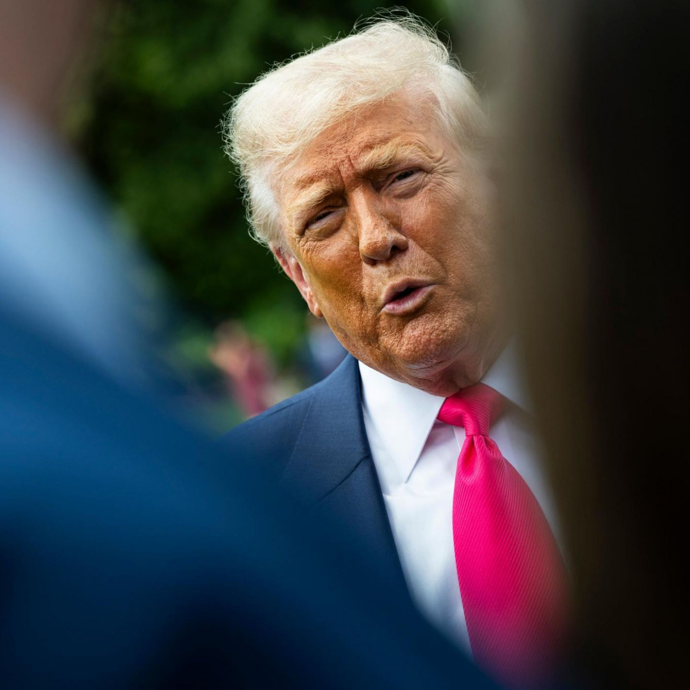 Chatbots sollen Trump positiver bewerten – Staatsanwalt macht Druck auf KI-Firmen