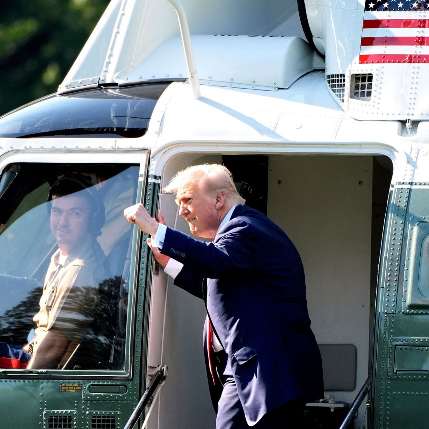 Zollstreit: Von der Leyen trifft Trump in Schottland