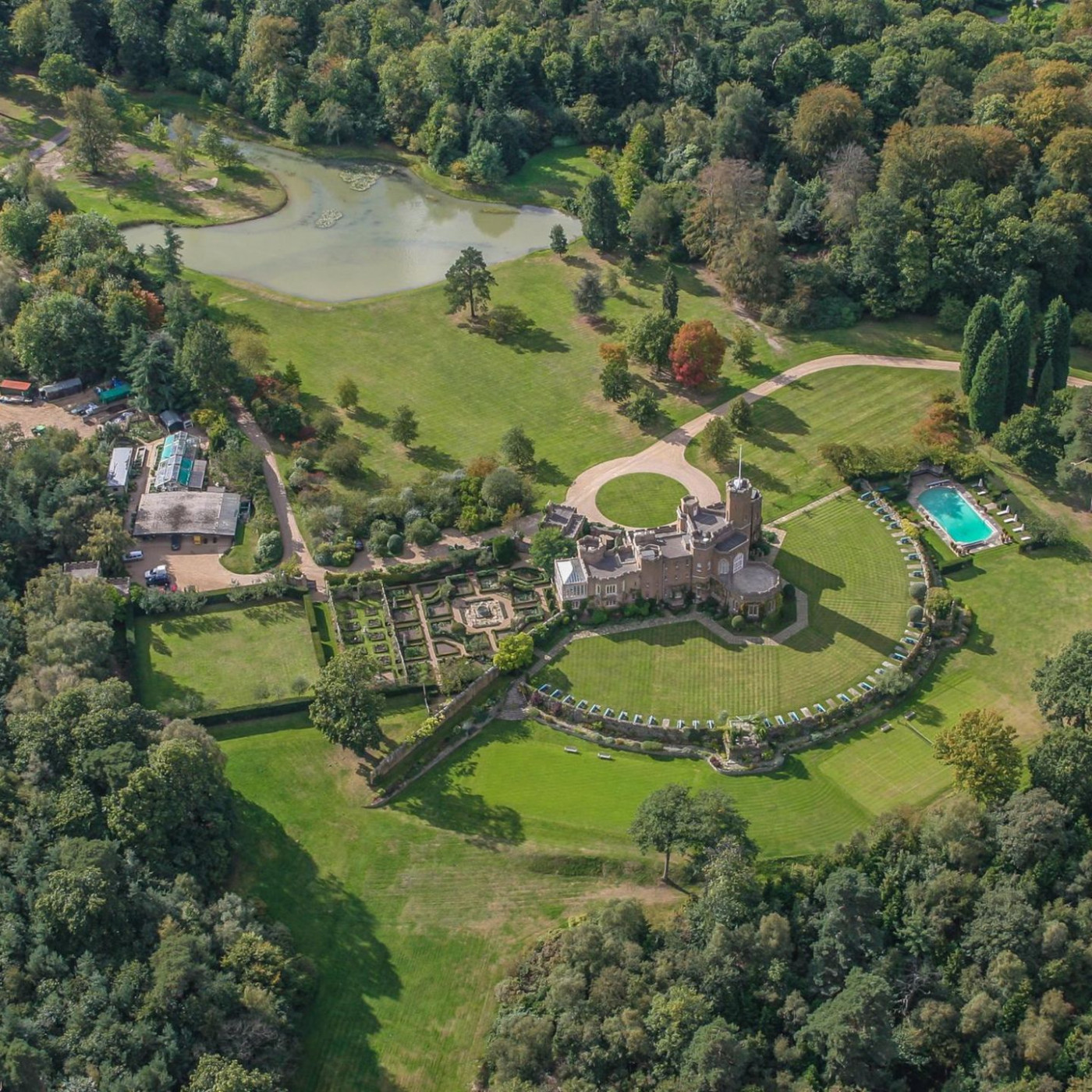 Dieses Schloss könnte das neue Zuhause von William und Kate werden