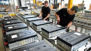Schleppender Anschluss ans Stromnetz bremst Speicherhersteller Tesvolt