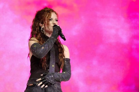 Jess Glynne empört über Video von Trump-Regierung – weil ihr Song benutzt wird