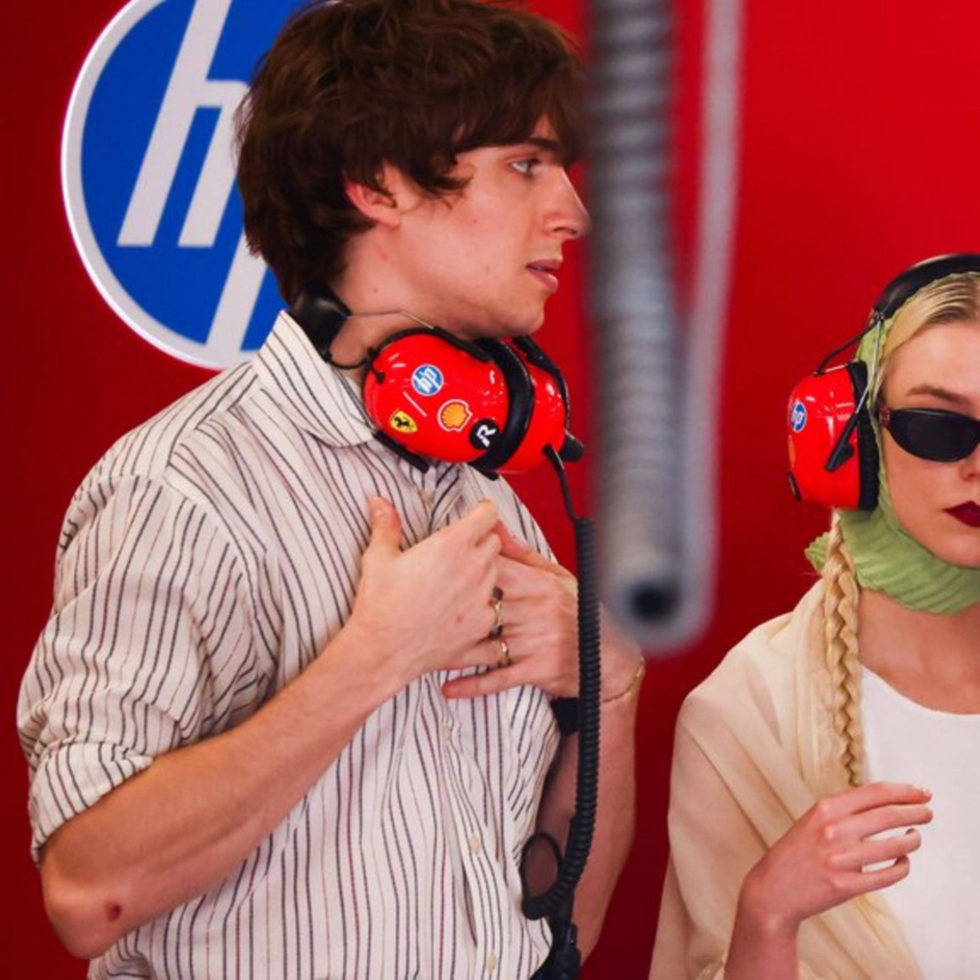 Anya Taylor-Joy schaut bei Ferrari vorbei