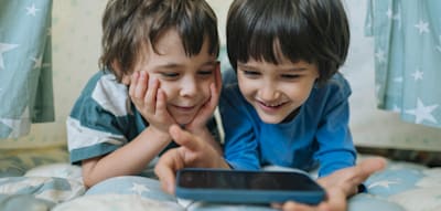 Kinder ohne Grenzen, Eltern voller Ängste – das digitale Erziehungsdilemma