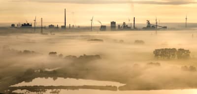 „Die Industrie hat ihren Boden gefunden“ – Aufträge der deutschen Industrie fallen überraschend