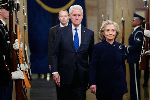 Ausschuss lädt Bill und Hilary Clinton vor