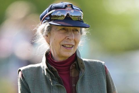 Von Entführung bis zu Quizshow: 15 kuriose Fakten über Prinzessin Anne