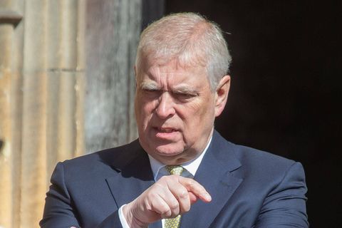 Ghislaine Maxwell behauptet, Fergie habe ihren Ex-Mann an Epstein vermittelt