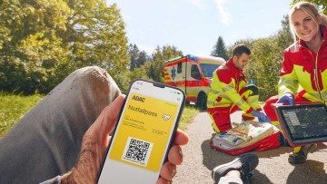 100.000 Downloads: ADAC Notfallpass wächst weiter