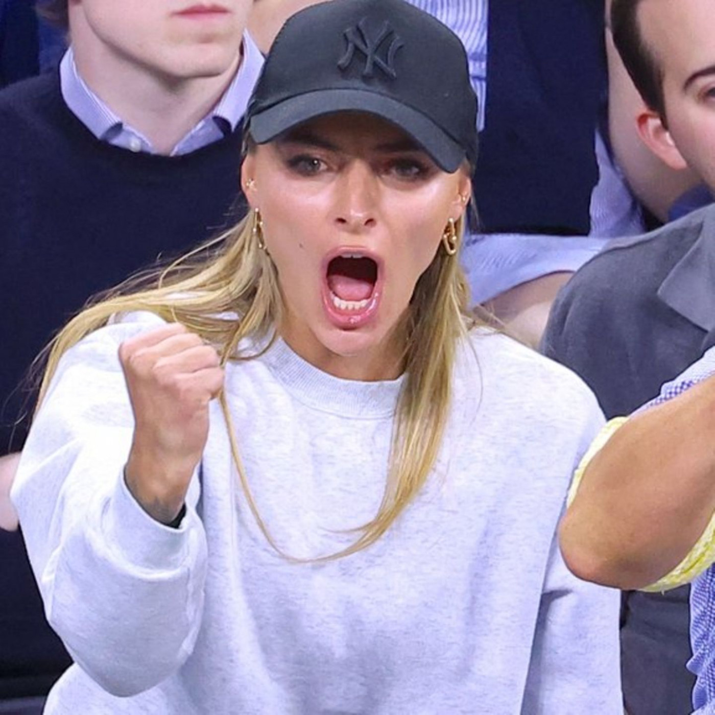 Sophia Thomalla fiebert mit