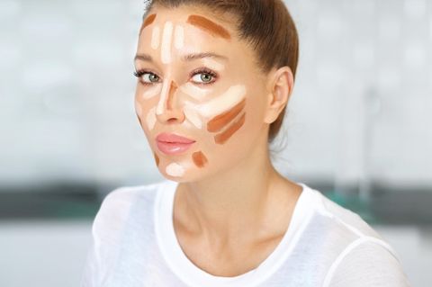 Mit Contouring für optische Highlights sorgen: Anleitung, Tipps und Tricks