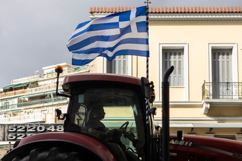 Betrug mit EU-Geldern: Griechische Behörden ermitteln Täter