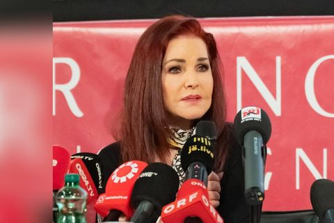 Trieb sie ihren Ex-Ehemann Elvis in den Tod?